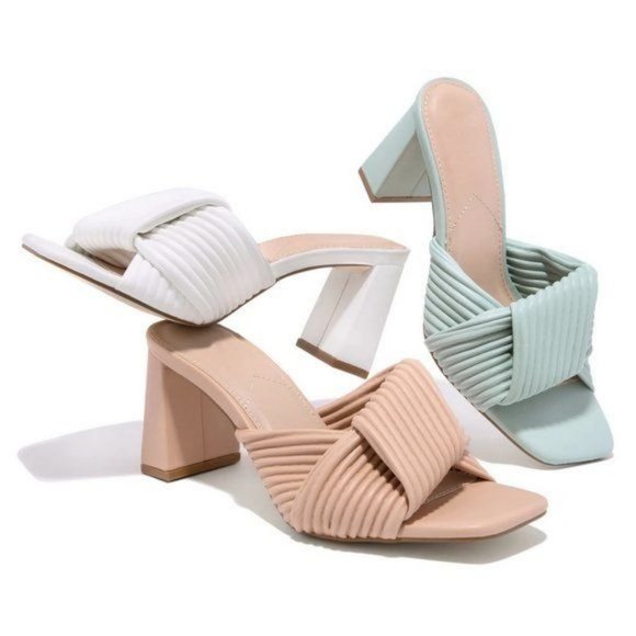 !! NEW !! Sustainable Square Toe Block Heel Mules in White - Picture 3 of 9